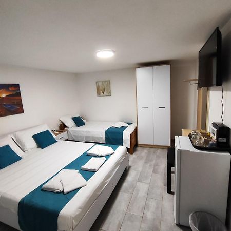 Siempre Viva Dhermi Room photo