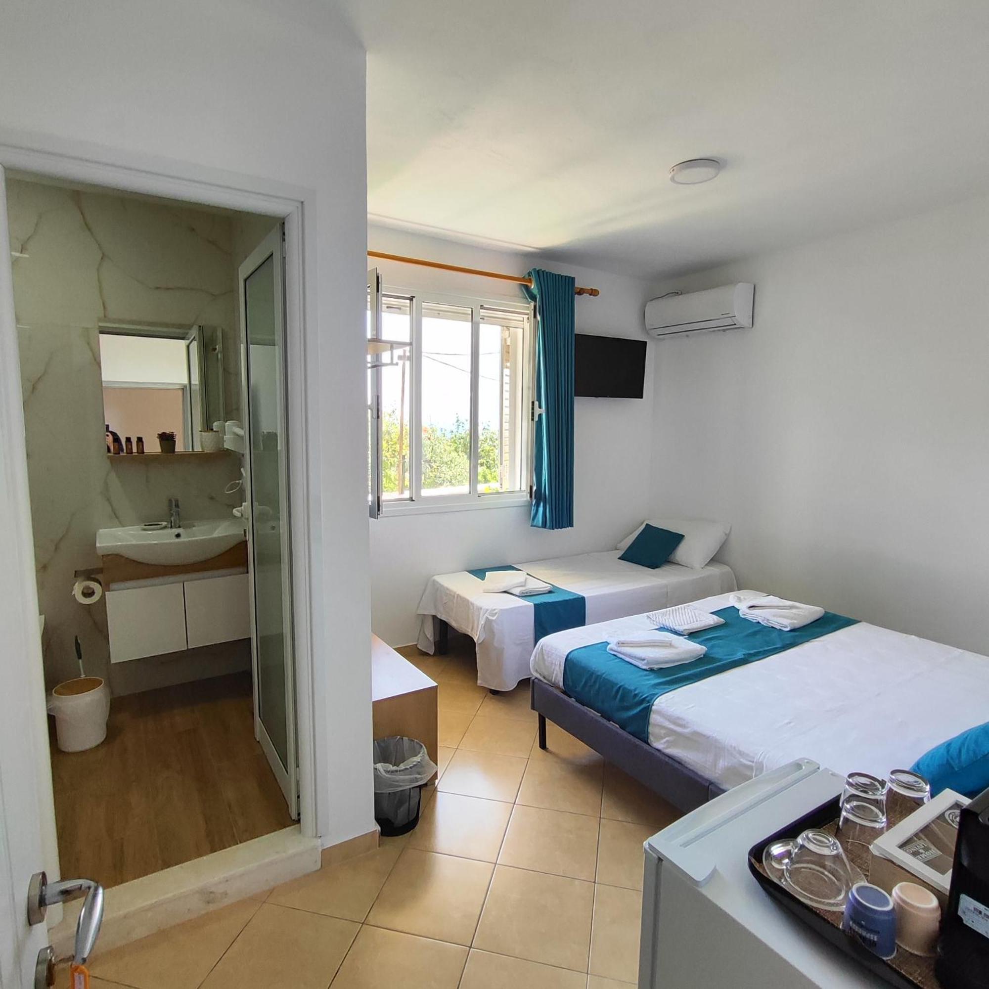 Siempre Viva Dhermi Room photo