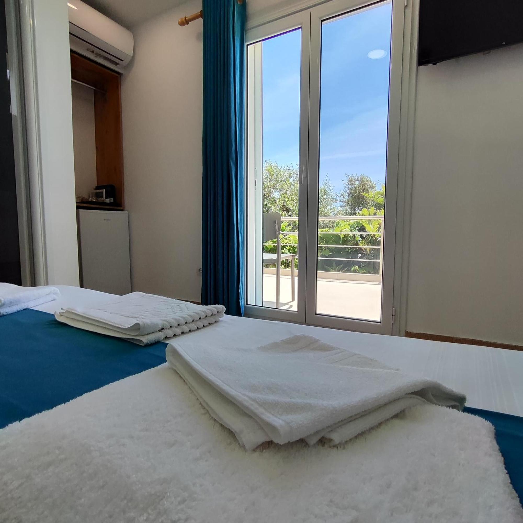 Siempre Viva Dhermi Room photo